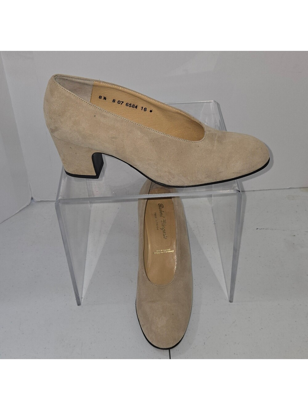 Robert Clergerie France Suede Pumps Size 8.5 B Tan Beige Slip On Chunky Heels